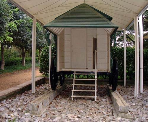 Photo image of Queen Victoria's bathing machine, Osborne House, Cowes.