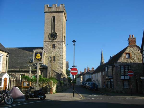 Photo image of St James' church, Yarmouth featuring Daniel Alexander's tower.